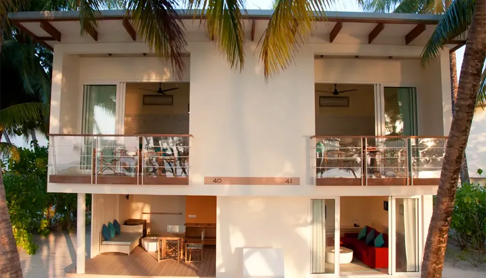 هتل هالیدی این ریزورت کاندوما مالدیو